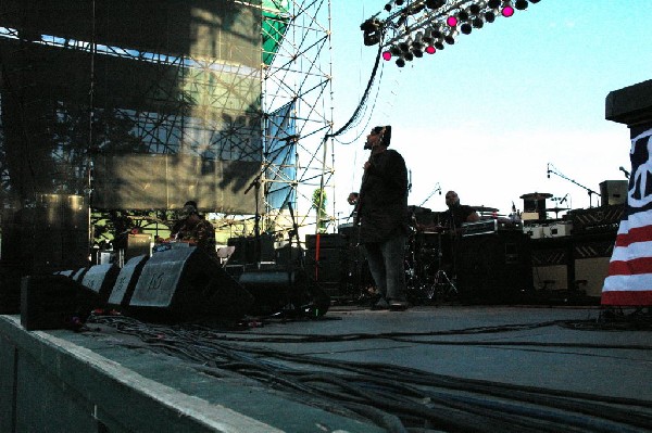 The Lee Boys at The Back Yard, Austin, Texas
