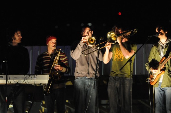 The Peoples Party perform in the street, Austin, Texas, SXSW 2008
