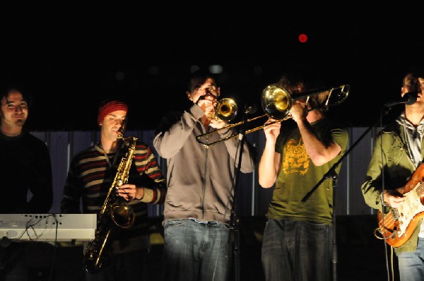 The Peoples Party perform in the street, Austin, Texas, SXSW 2008