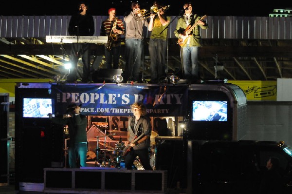 The Peoples Party perform in the street, Austin, Texas, SXSW 2008