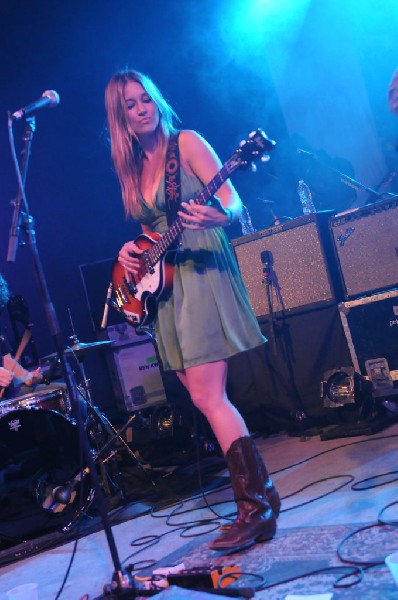 The Wellspring at Stubb's BarBQ, Austin, Texas April 16, 2011 - photo by Je