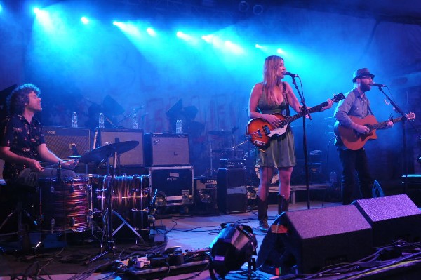 The Wellspring at Stubb's BarBQ, Austin, Texas April 16, 2011 - photo by Je