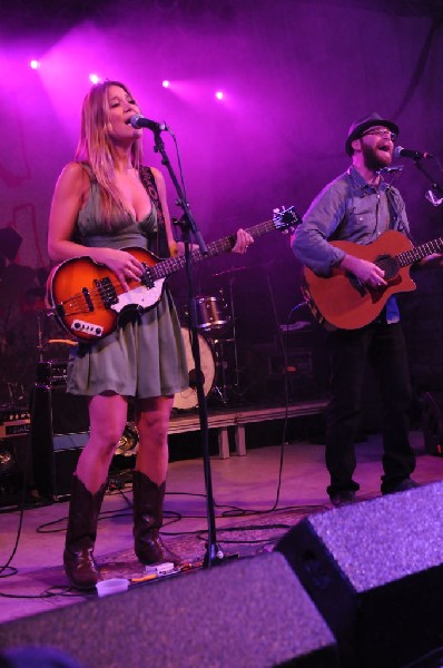 The Wellspring at Stubb's BarBQ, Austin, Texas April 16, 2011 - photo by Je