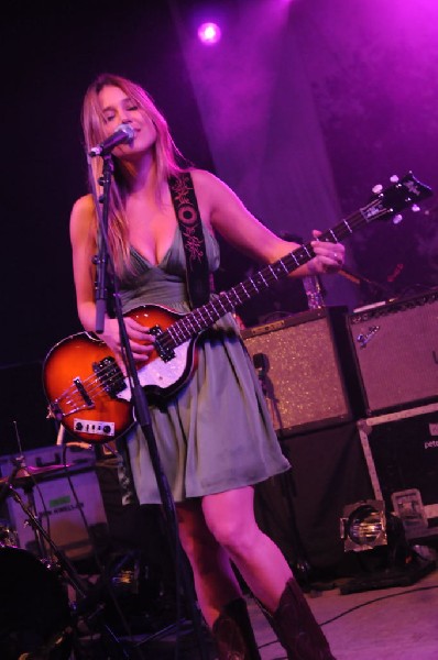 The Wellspring at Stubb's BarBQ, Austin, Texas April 16, 2011 - photo by Je