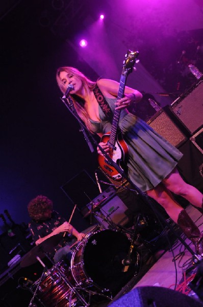 The Wellspring at Stubb's BarBQ, Austin, Texas April 16, 2011 - photo by Je