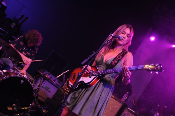 The Wellspring at Stubb's BarBQ, Austin, Texas April 16, 2011 - photo by Je