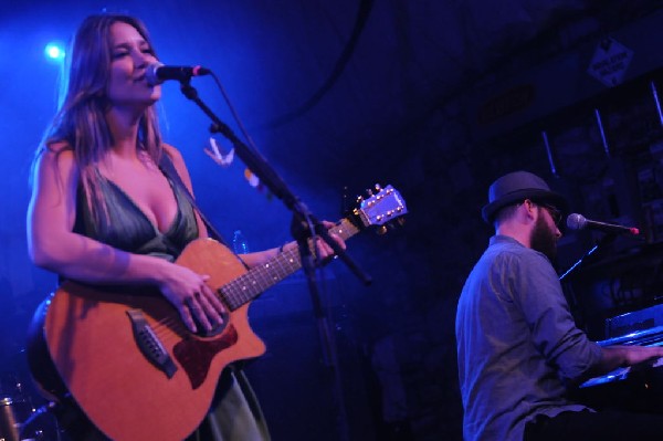 The Wellspring at Stubb's BarBQ, Austin, Texas April 16, 2011 - photo by Je