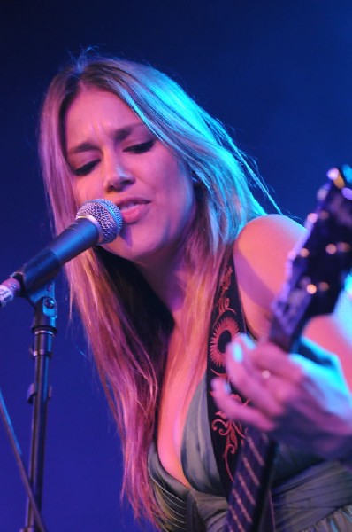 The Wellspring at Stubb's BarBQ, Austin, Texas April 16, 2011 - photo by Je