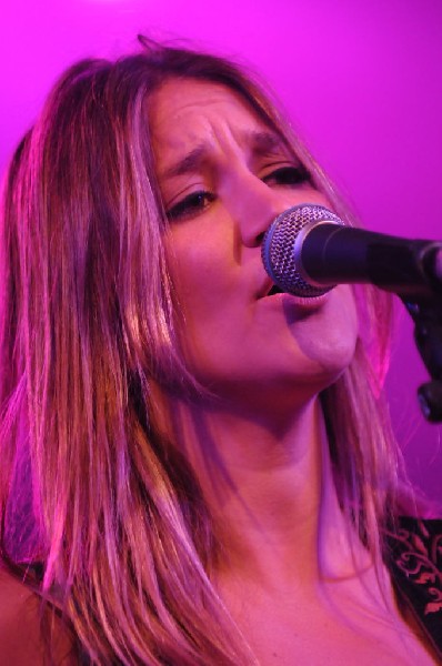 The Wellspring at Stubb's BarBQ, Austin, Texas April 16, 2011 - photo by Je