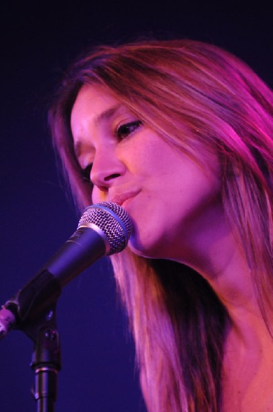 The Wellspring at Stubb's BarBQ, Austin, Texas April 16, 2011 - photo by Je