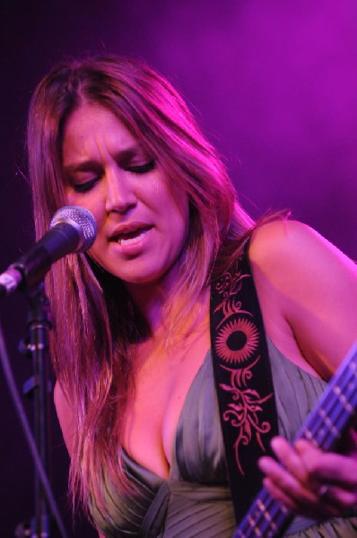 The Wellspring at Stubb's BarBQ, Austin, Texas April 16, 2011 - photo by Je