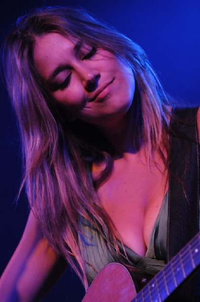 The Wellspring at Stubb's BarBQ, Austin, Texas April 16, 2011 - photo by Je