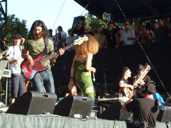 Thievery Corporation at ACL Fest 2006, Austin, Tx