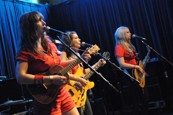 Those Darlins at Stubb's BarBQ, SXSW 2009, BMI Howdy Texas Party