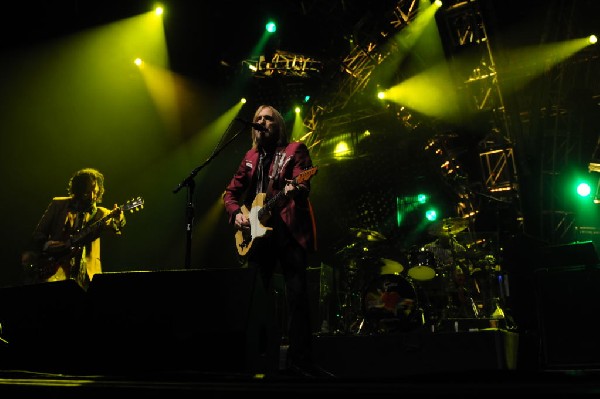 Tom Petty and the Heartbreakers at the  Verizon