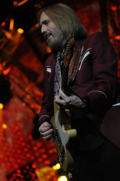 Tom Petty and the Heartbreakers at the  Verizon