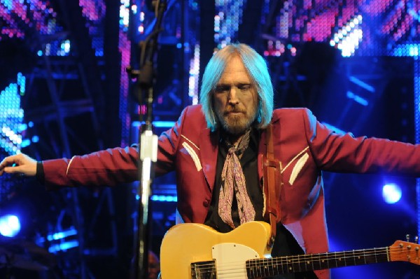 Tom Petty and the Heartbreakers at the  Verizon