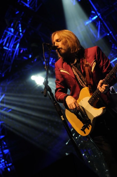 Tom Petty and the Heartbreakers at the  Verizon