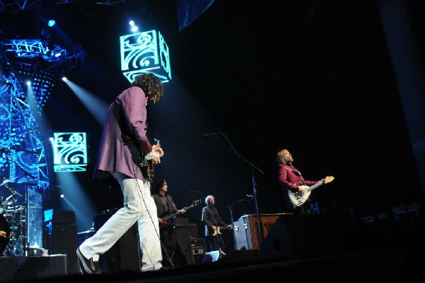 Tom Petty and the Heartbreakers at the  Verizon