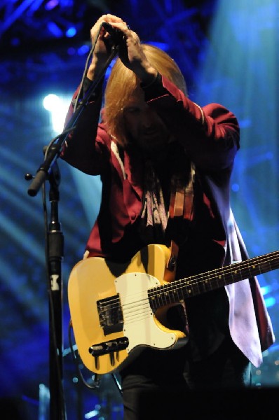 Tom Petty and the Heartbreakers at the  Verizon