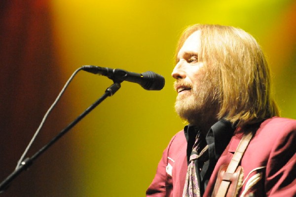 Tom Petty and the Heartbreakers at the  Verizon