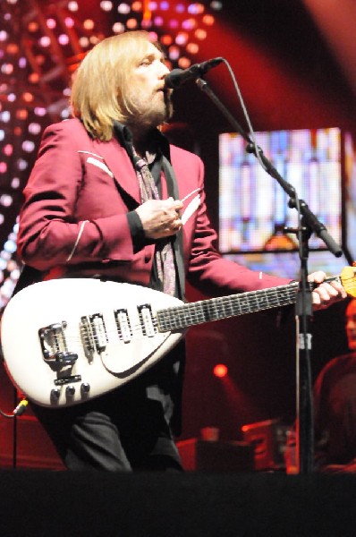 Tom Petty and the Heartbreakers at the  Verizon