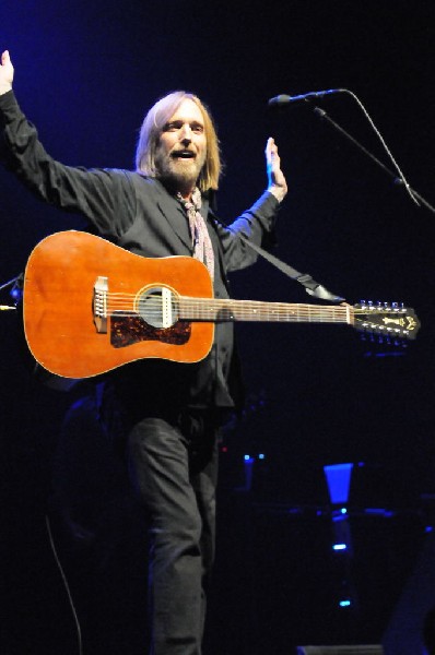 Tom Petty and the Heartbreakers at the  Verizon
