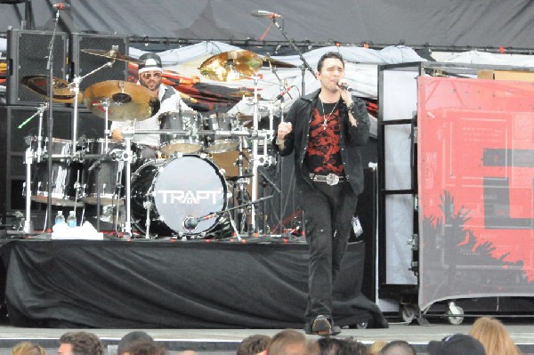 Trapt at the Verizon Wireless Amphitheater, Selma, Texas