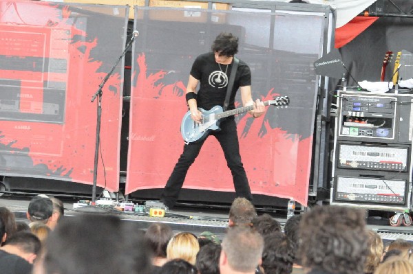 Trapt at the Verizon Wireless Amphitheater, Selma, Texas
