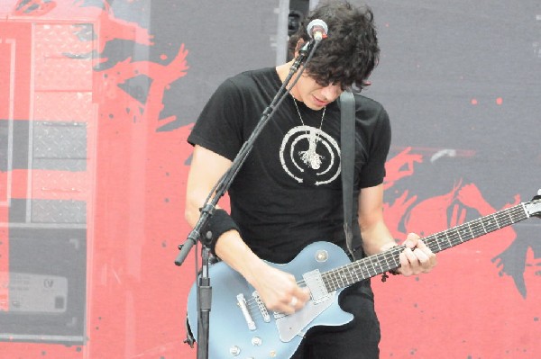 Trapt at the Verizon Wireless Amphitheater, Selma, Texas