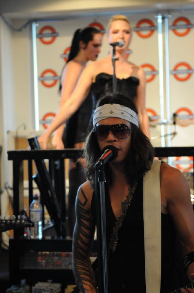 Triple Cobra at Waterloo Records instore, Austin, Texas