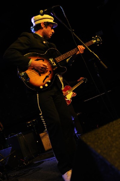 The Ugly Beats at La Zona Rosa, Austin, Texas 05/15/10