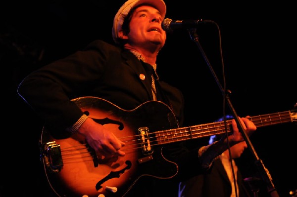 The Ugly Beats at La Zona Rosa, Austin, Texas 05/15/10