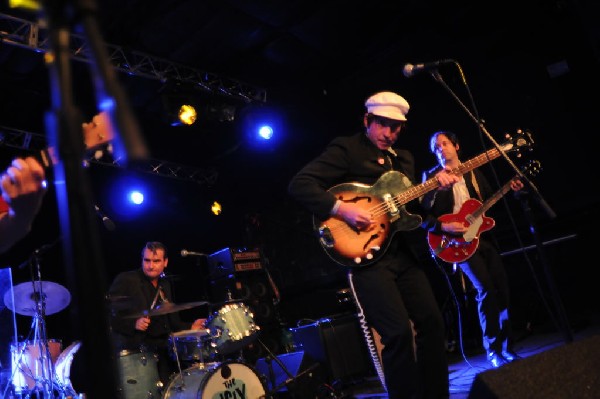 The Ugly Beats at La Zona Rosa, Austin, Texas 05/15/10