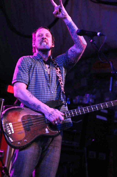 Weezer at Stubb's BarBQ, Austin, Texas 06/06/11 - photo by Jeff Barringer