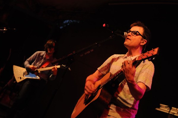 Weezer at Stubb's BarBQ, Austin, Texas 06/06/11 - photo by Jeff Barringer