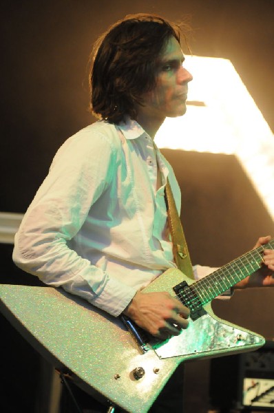 Weezer at Stubb's BarBQ, Austin, Texas 06/07/11 - photo by Jeff Barringer