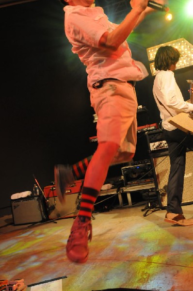 Weezer at Stubb's BarBQ, Austin, Texas 06/07/11 - photo by Jeff Barringer