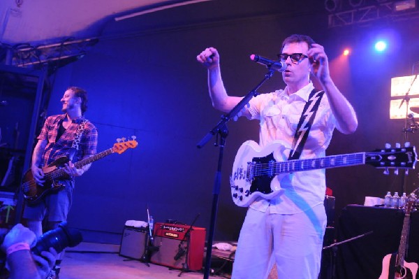 Weezer at Stubb's BarBQ, Austin, Texas 06/07/11 - photo by Jeff Barringer