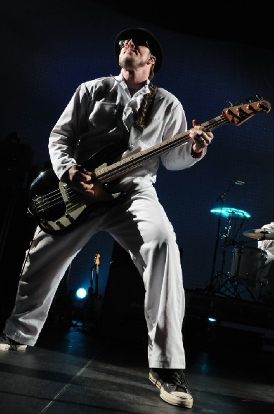Weezer at the Frank Erwin Center