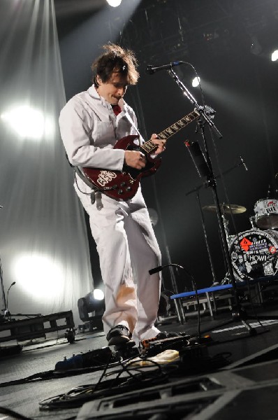 Weezer at the Frank Erwin Center