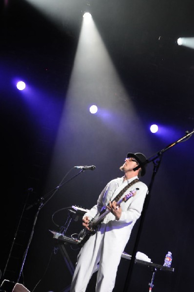 Weezer at the Frank Erwin Center