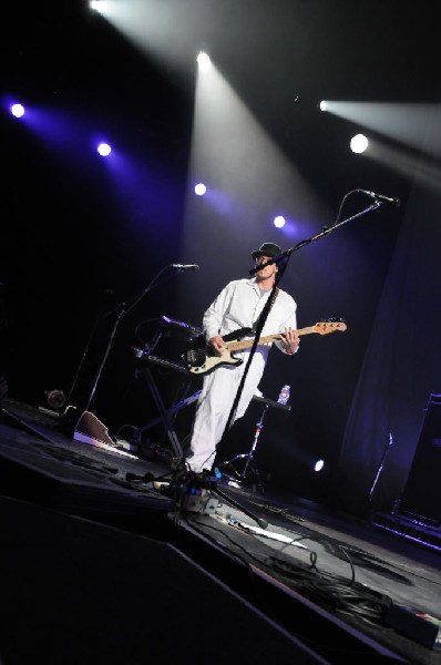 Weezer at the Frank Erwin Center