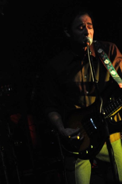 Wilco at ACL Live at the Moody Theater, Austin, Texas 12/01/11 - photo by J