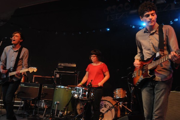 Woven Bones at Stubb's BarBQ Austin, Texas 09/28/10 - Photos by Jeff Barrin