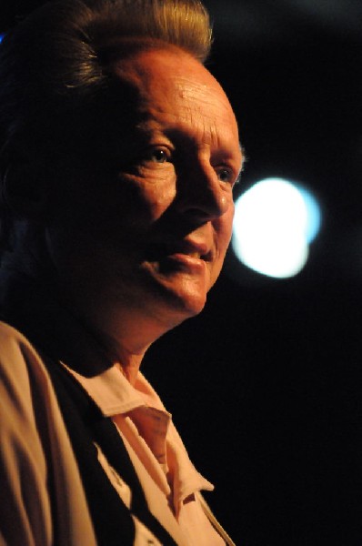 X at La Zona Rosa, Austin, Texas