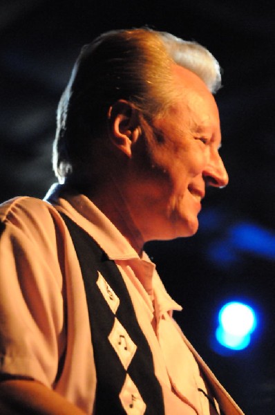 X at La Zona Rosa, Austin, Texas