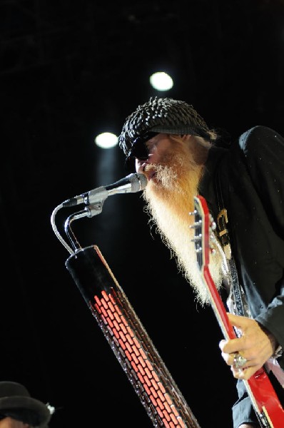 ZZ Top at The Backyard, Austin Texas (Bee Caves) 04/25/10