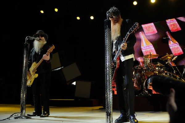 ZZ Top at The Backyard, Austin Texas (Bee Caves) 04/25/10