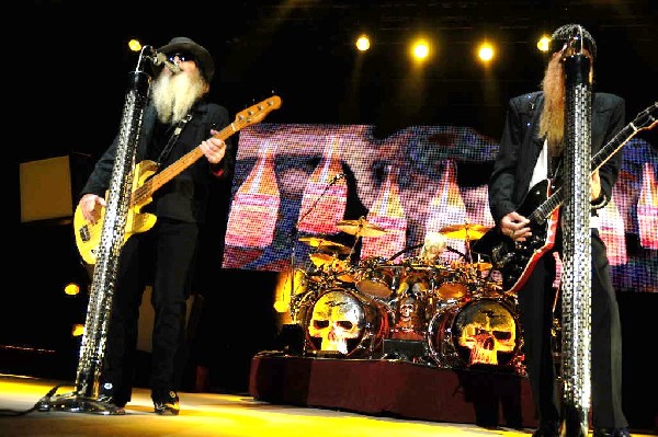 ZZ Top at The Backyard, Austin Texas (Bee Caves) 04/25/10